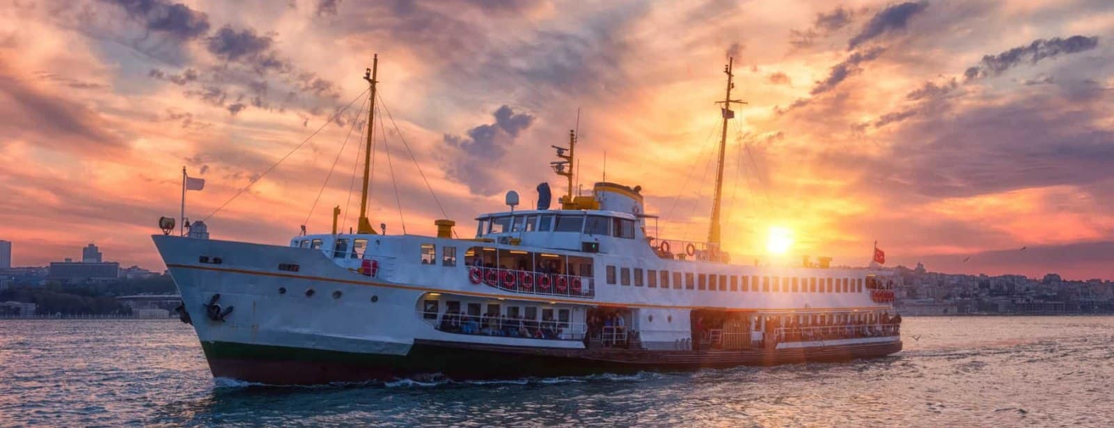 Istanbul: Basilica Cistern, Bosphorus Cruise, Hagia Sophia, Blue Mosque, Grand Bazaar, Guided Tour Recently Added Experiences at bahrainmegadeals.com