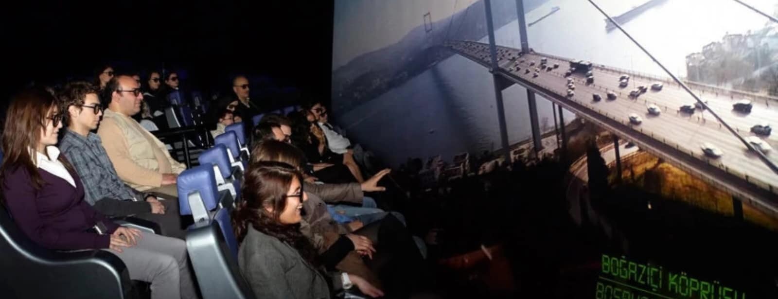 Istanbul 4D SkyRide Simulation and Sapphire Observation Deck Pass Top-Rated Attractions at bahrainmegadeals.com