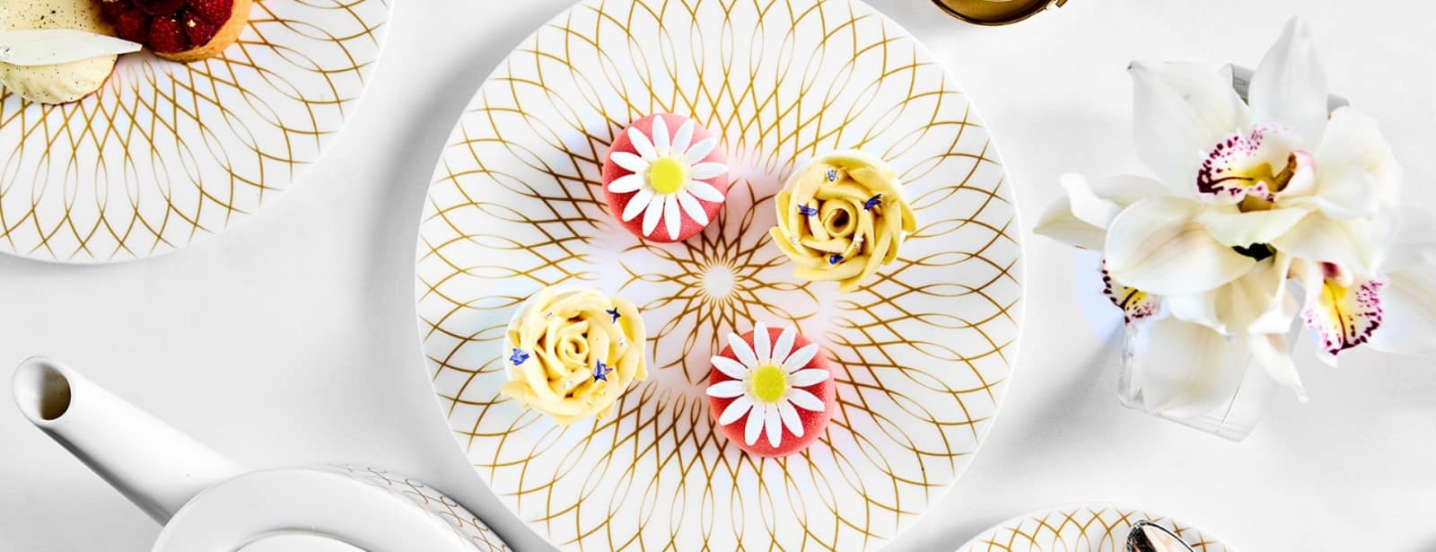 Afternoon Tea at Plato's Atlantis the Palm Brunches at bahrainmegadeals.com