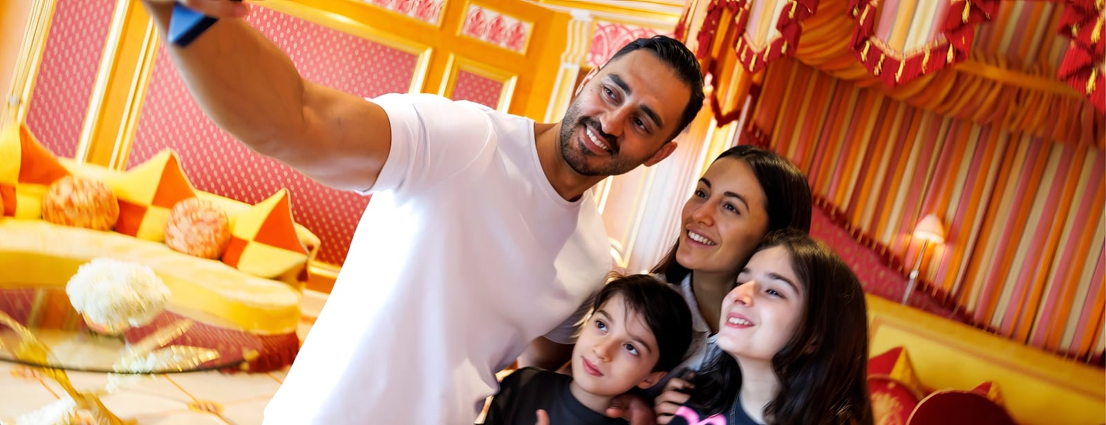 Inside Burj Al Arab Tour + Soft Beverage Experiences at bahrainmegadeals.com