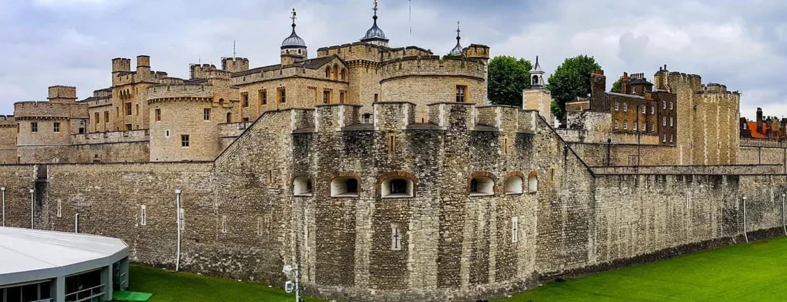 Tower of London and Crown Jewels Tickets Top-Rated Attractions at bahrainmegadeals.com