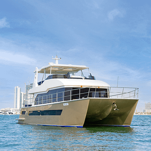 2 Hour Yacht Tour in Dubai Marina with Breakfast or BBQ - Boat Tours and Cruises by Skywalker Yacht Tour