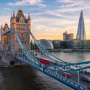 Must See London Hop-on Hop-off bus and River Cruise 1 Day - Sightseeing and Tours by Tooley Street (Tower Bridge)