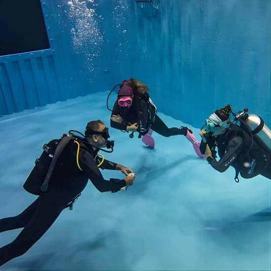 Premium Scuba Experience in Region's Largest Dive Tank - Dubai at DiveCampus