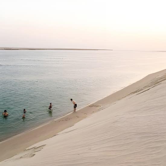 10 Hour Desert Safari Tour at Qatar with BBQ at Al Wakra Metro station