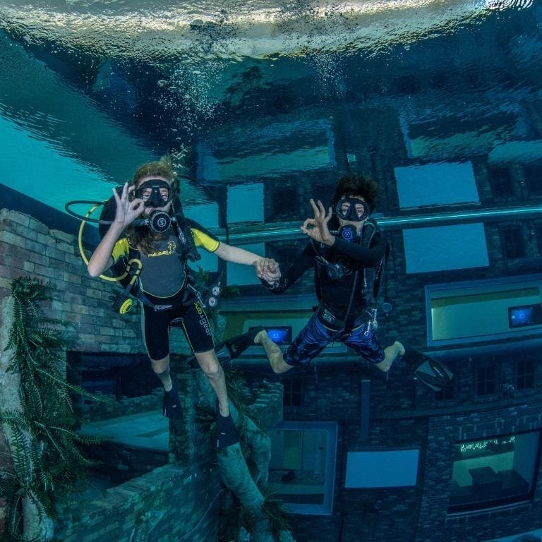 Deep Dive Dubai Scuba Diving Experience - Deep Dive Experiences by Deep Dive Dubai