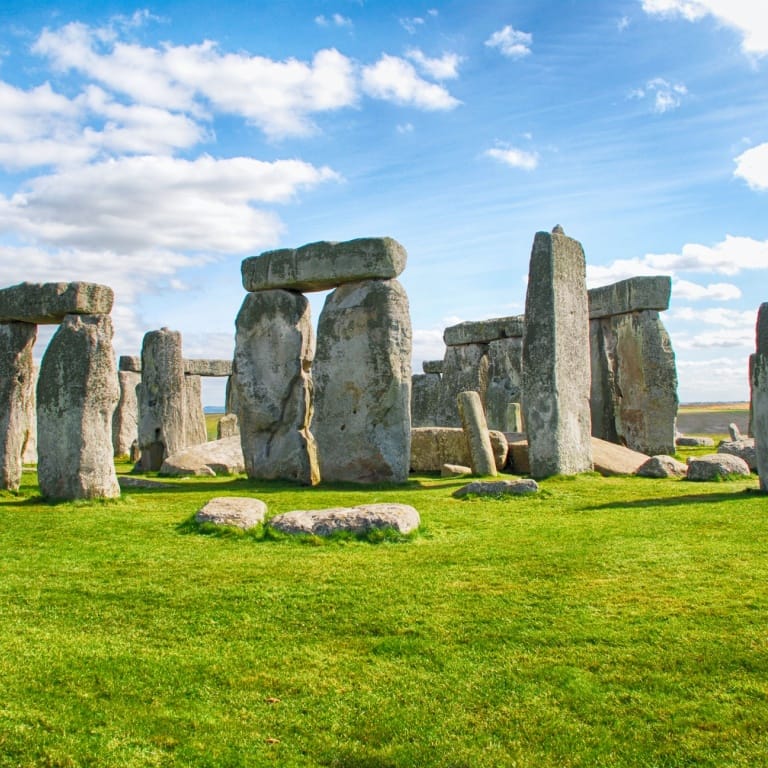 Stonehenge Entry Tickets - Sightseeing and Tours by Stonehenge