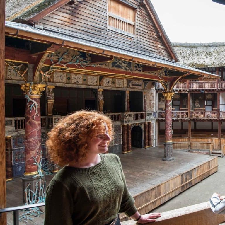 London: Shakespeare's Globe Theatre Guided Tour Sightseeing and Tours